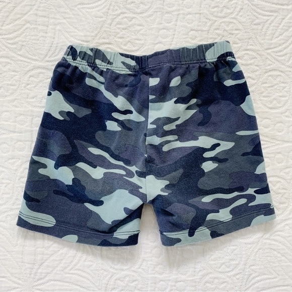 Gap Girls Tumble Shorts‎ Bike Shorts, Blue Camo - Picture 2 of 3